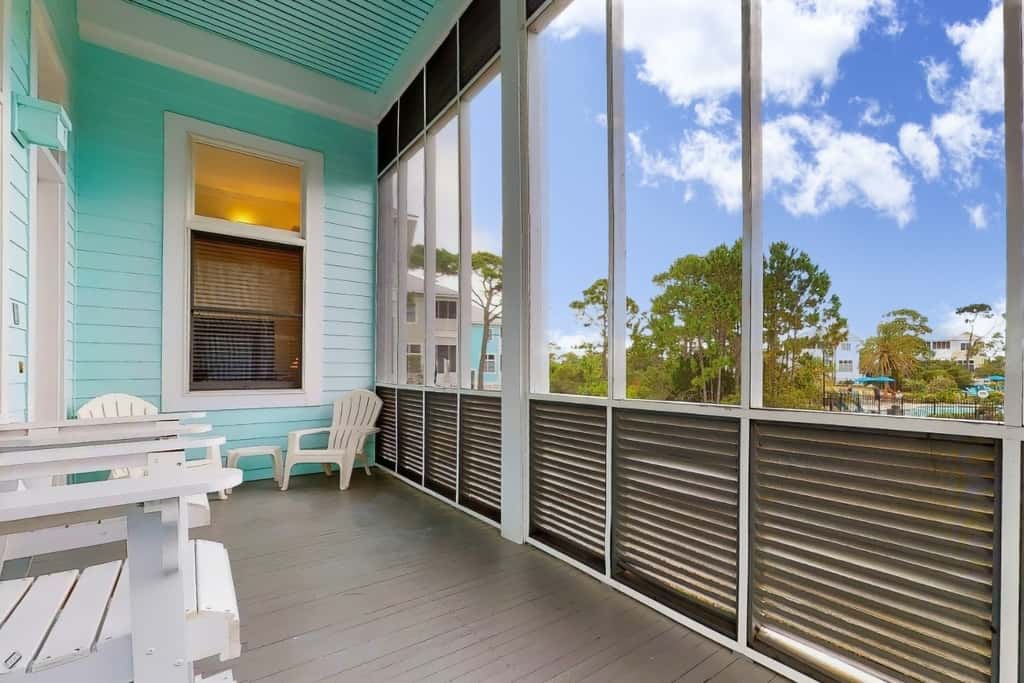 Spacious dog-friendly home with elevator, screened decks, on-site pool, & gym