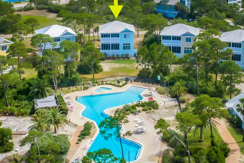 Spacious dog-friendly home with elevator, screened decks, on-site pool, & gym