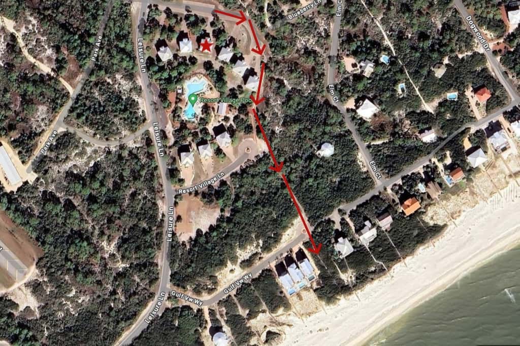 Spacious dog-friendly home with elevator, screened decks, on-site pool, & gym