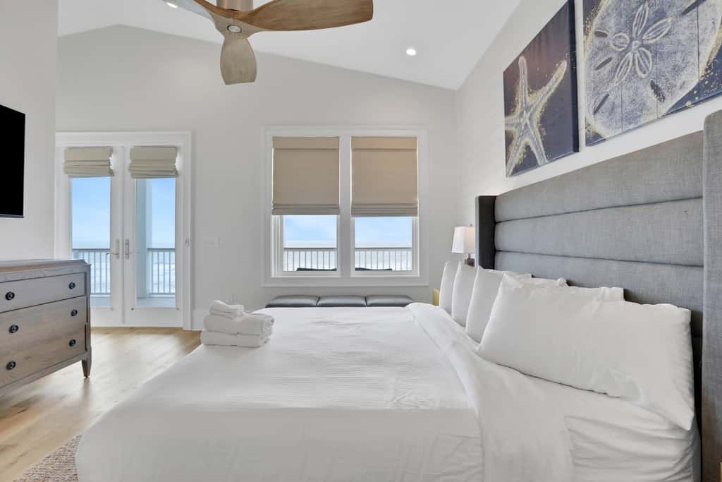 Newly constructed beachfront home with panoramic bay & Gulf views