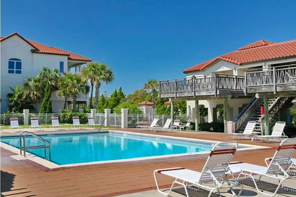 Newly constructed beachfront home with panoramic bay & Gulf views
