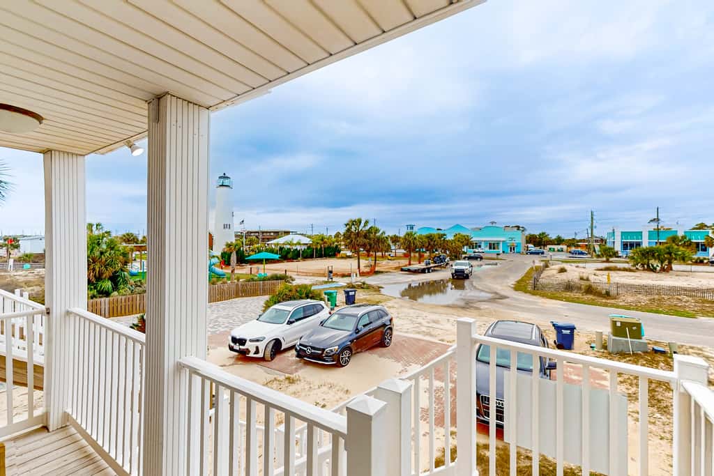 Newly renovated gulf front home - Dog friendly, multiple decks, boardwalk 2 beach