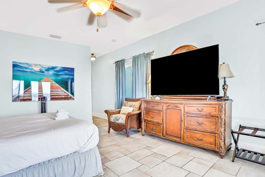 Beachfront home with pool, elevator, dog-friendly