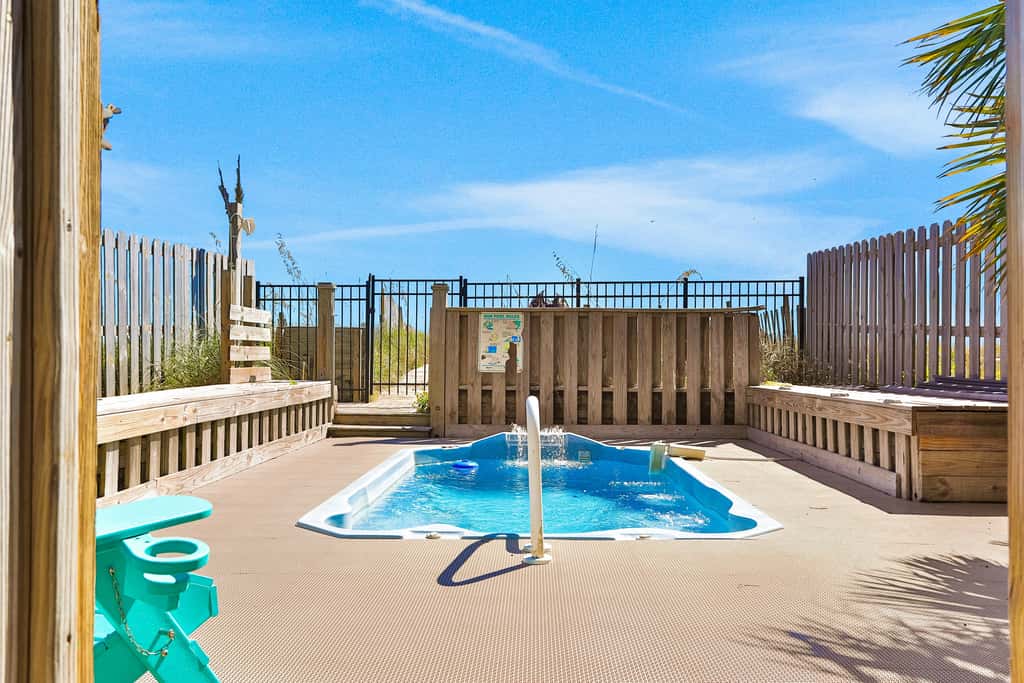 Beachfront home with pool, elevator, dog-friendly