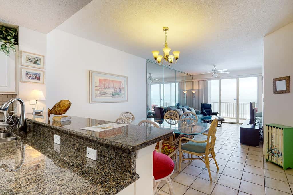 Gulf Dunes 513 - Vibrant Waterfront Condo, Short Drive to Plenty of Tasty Dining Spots
