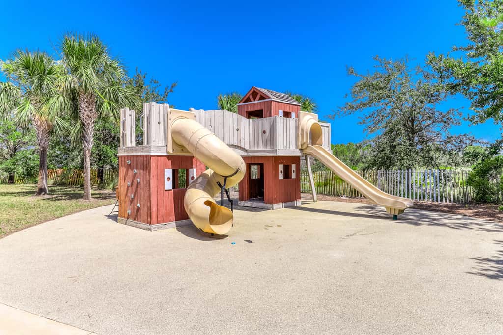 House in Port St Joe with a hot tub & additional suite