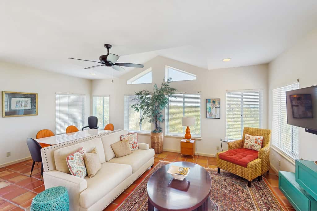 Gorgeous coastal home with plenty of space, shared pool and easy beach access