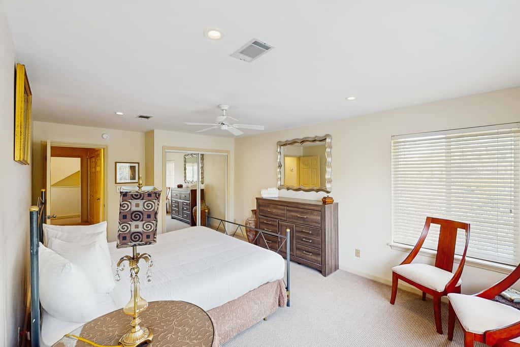 Gorgeous coastal home with plenty of space, shared pool and easy beach access