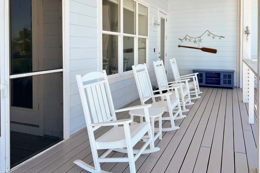 Gulf-front home with infinity pool, AC, kayaks, & paddleboard - close to beach