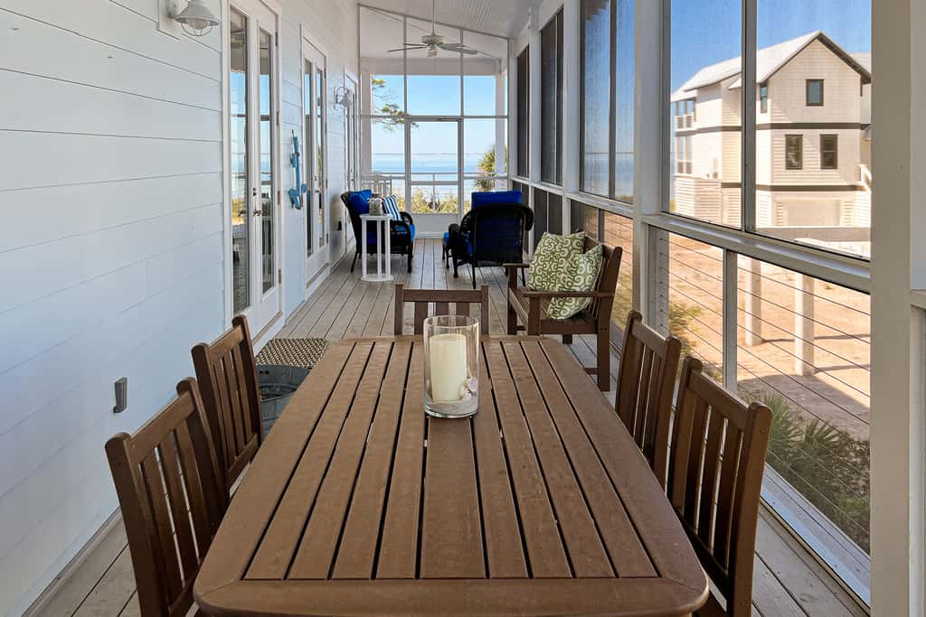 Gulf-front home with infinity pool, AC, kayaks, & paddleboard - close to beach