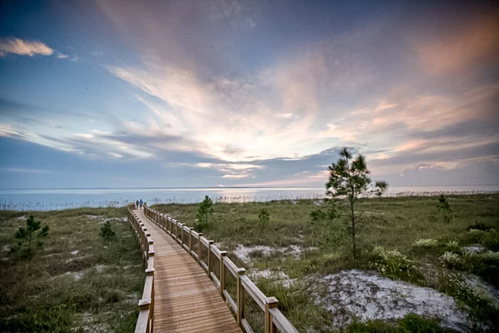 Gulf-front home with infinity pool, AC, kayaks, & paddleboard - close to beach