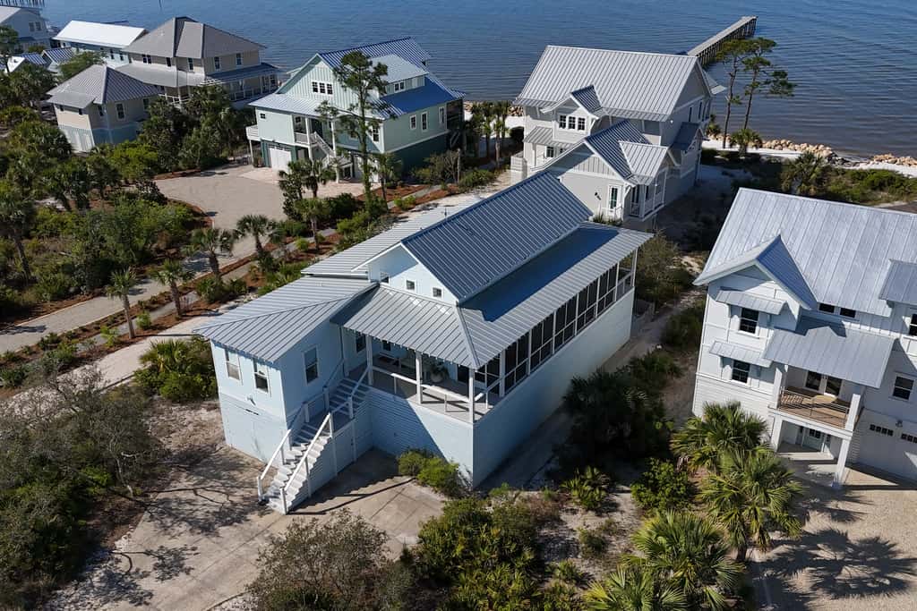 Gulf-front home with infinity pool, AC, kayaks, & paddleboard - close to beach