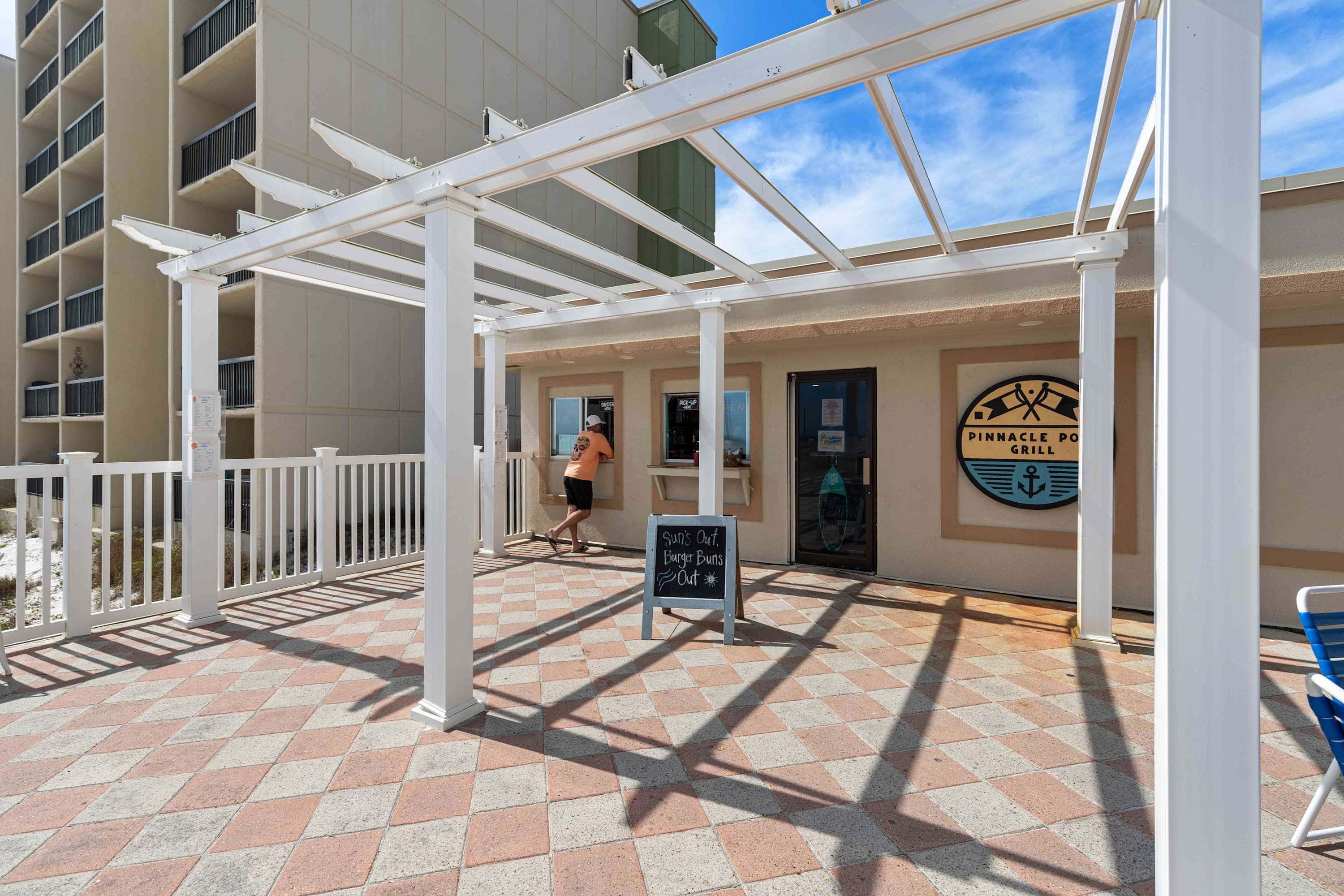 Gorgeous beachfront condo, shared pool and beach access