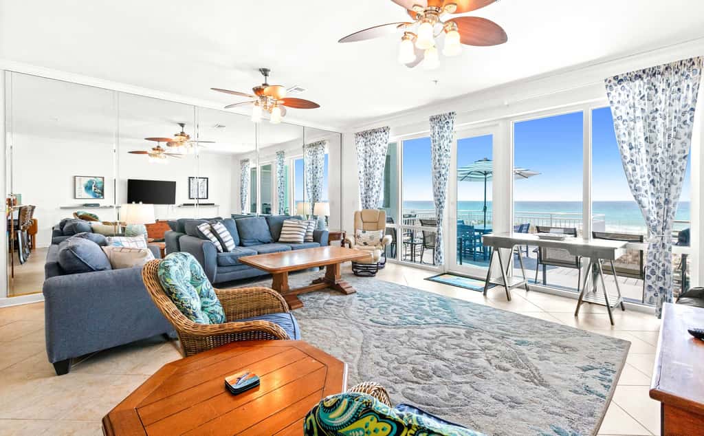 Gorgeous Gulf front townhome, Gas grill and beach access