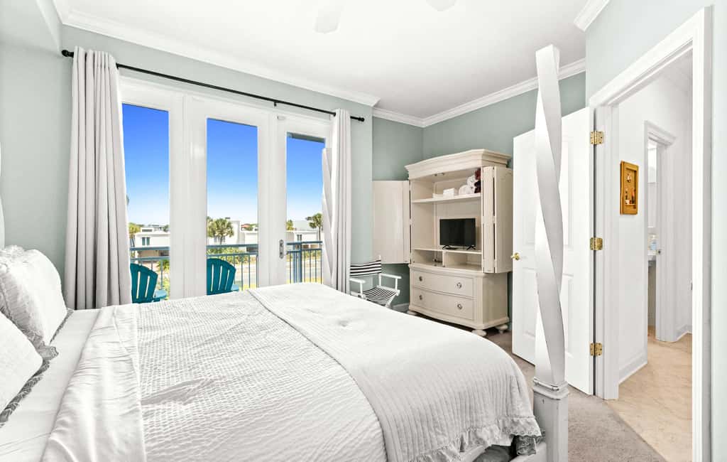 Gorgeous Gulf front townhome, Gas grill and beach access
