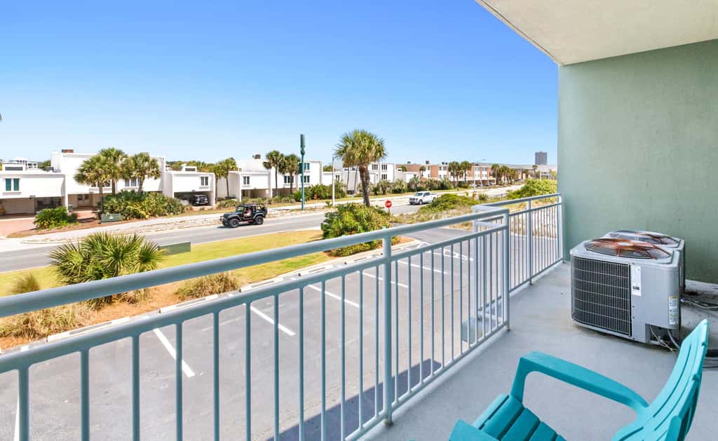 Gorgeous Gulf front townhome, Gas grill and beach access