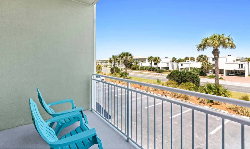 Gorgeous Gulf front townhome, Gas grill and beach access