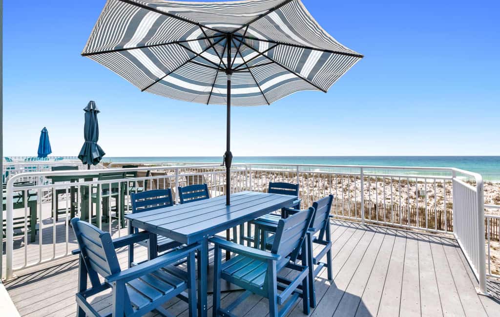 Gorgeous Gulf front townhome, Gas grill and beach access
