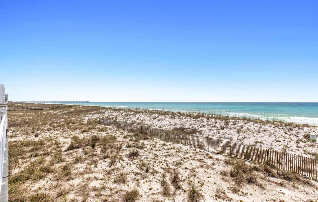 Gorgeous Gulf front townhome, Gas grill and beach access