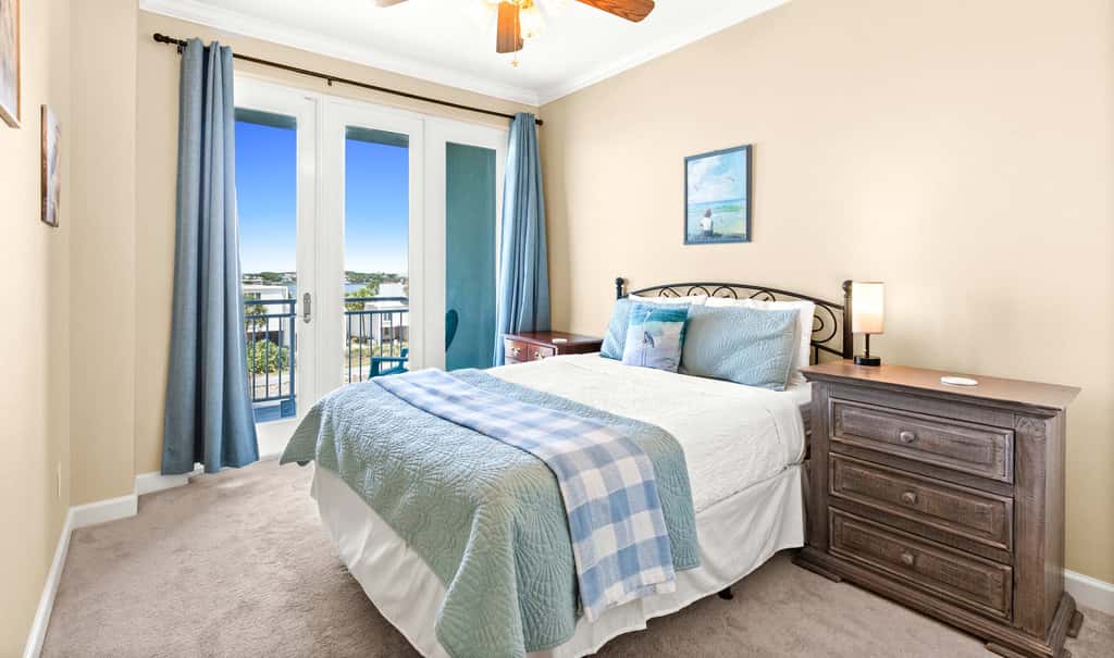 Gorgeous Gulf front townhome, Gas grill and beach access