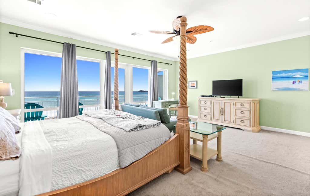 Gorgeous Gulf front townhome, Gas grill and beach access