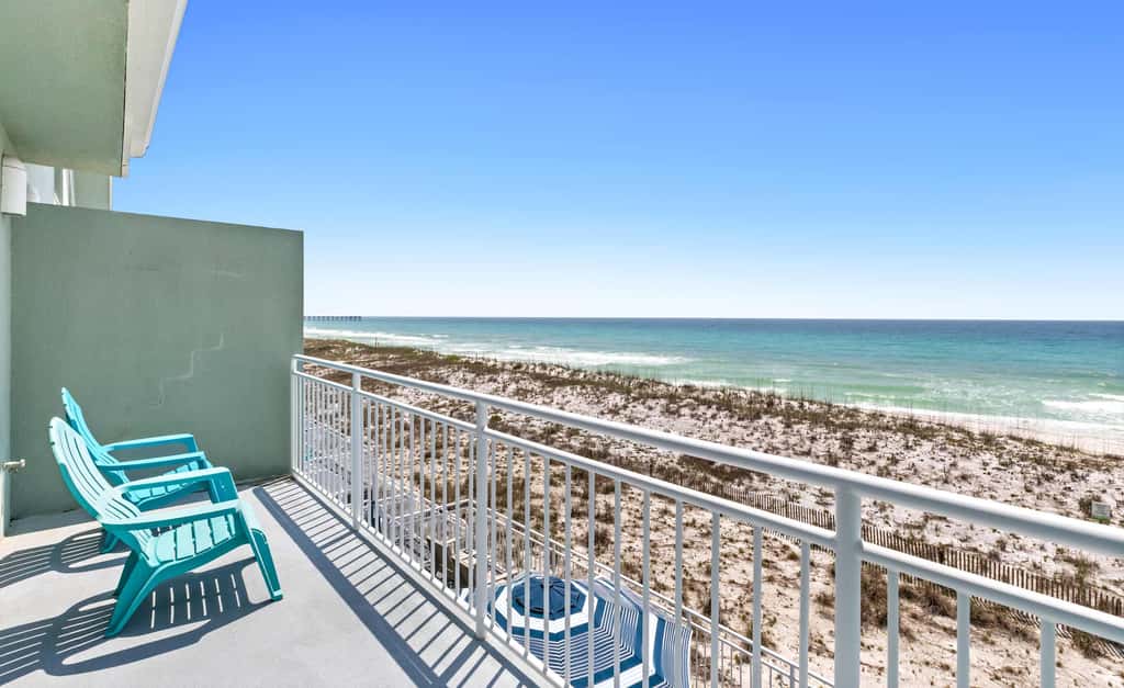 Gorgeous Gulf front townhome, Gas grill and beach access