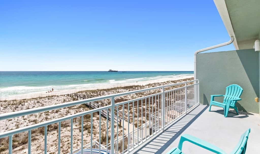 Gorgeous Gulf front townhome, Gas grill and beach access