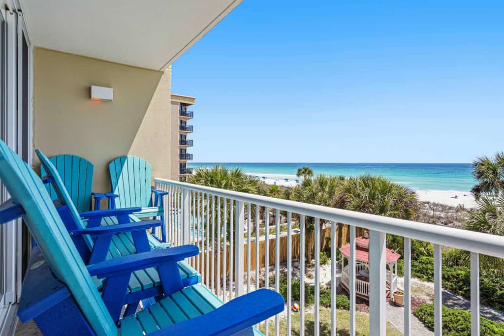 Waters Edge 317