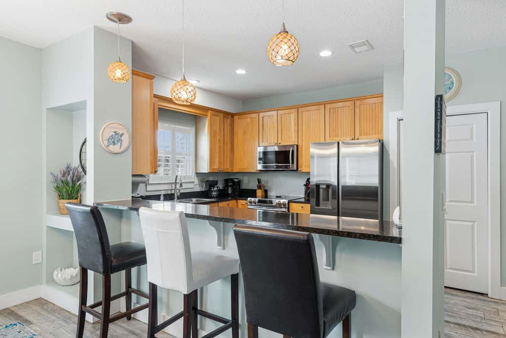Gorgeous dog-friendly home with private pool & close to everything