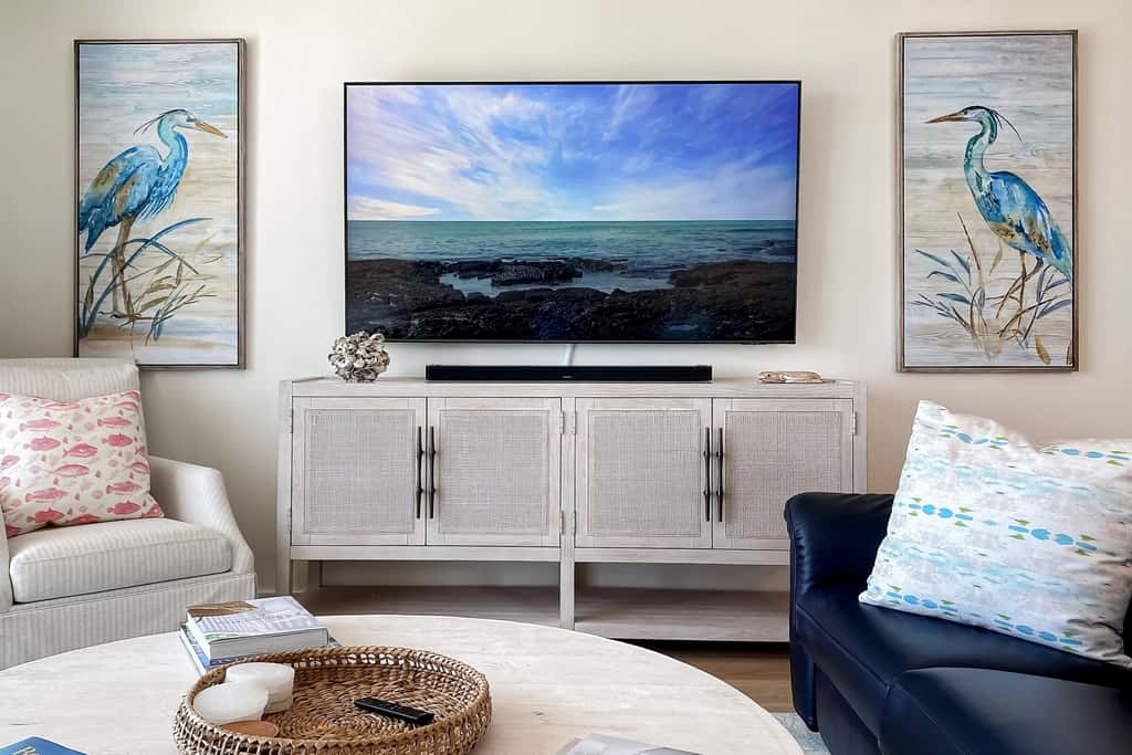 Majestic Sun A1101 Beachfront Condo with Views!