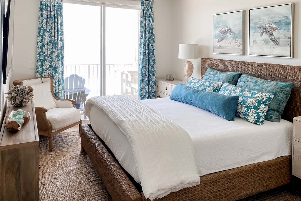 Majestic Sun A1101 Beachfront Condo with Views!