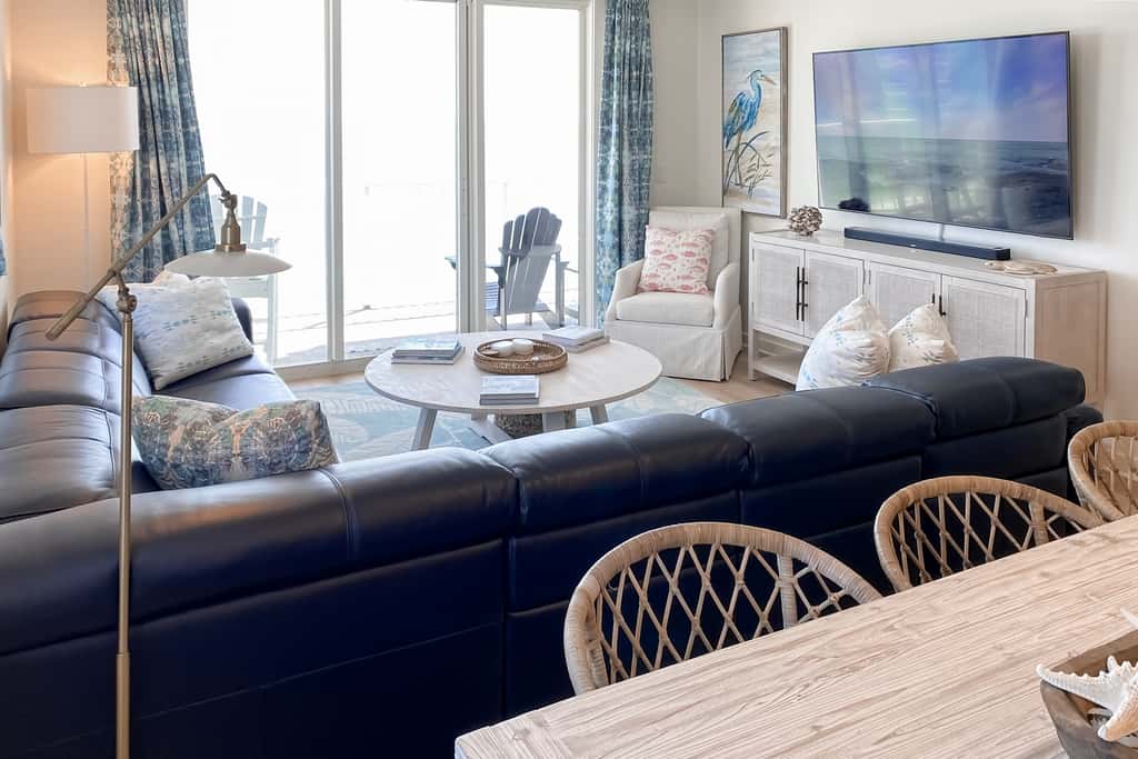Majestic Sun A1101 Beachfront Condo with Views!