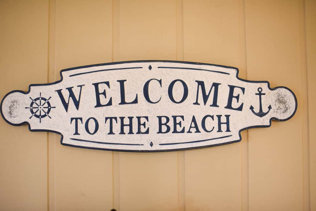 2108 Beach Wood