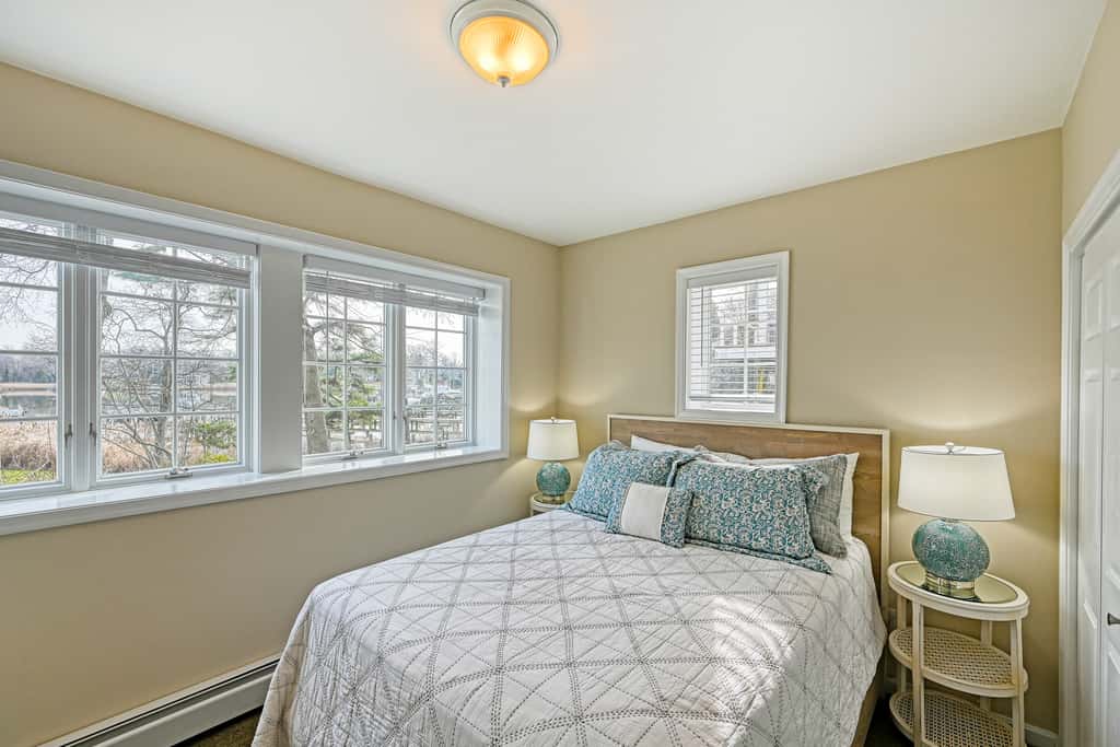 Annapolis Bay Ridge Retreat