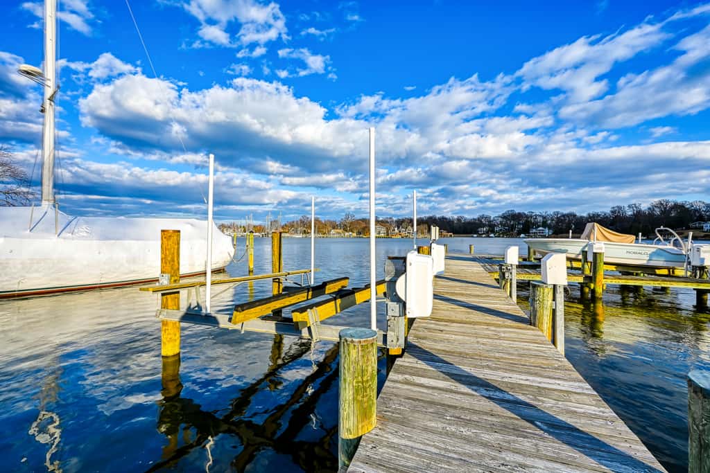 Annapolis Bay Ridge Retreat