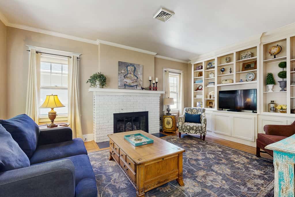 Charming Craftsman Near Hyde Park & Downtown