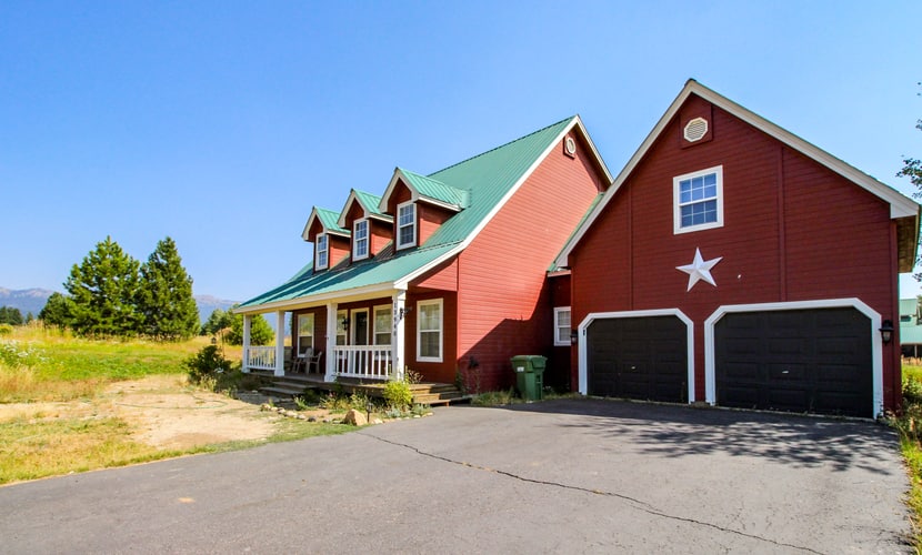 A spacious country home located seven miles south of downtown McCall, offering peaceful surroundings and unobstructed mountain views. With an open-concept layout, large back deck, and plenty of room for families and groups, this home is designed for relaxing getaways close to lakes, trails, and year-round outdoor recreation.