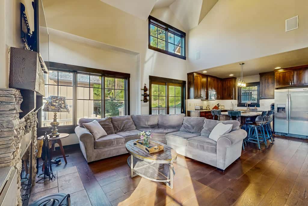 Located at Tamarack Resort, this ski-in/ski-out cabin offers a comfortable mountain stay with space for everyone. With multiple levels, two king suites, and a bunk-style room, it’s a great fit for families or groups. Enjoy easy access to the slopes, a private hot tub, and a warm, modern rustic feel throughout.