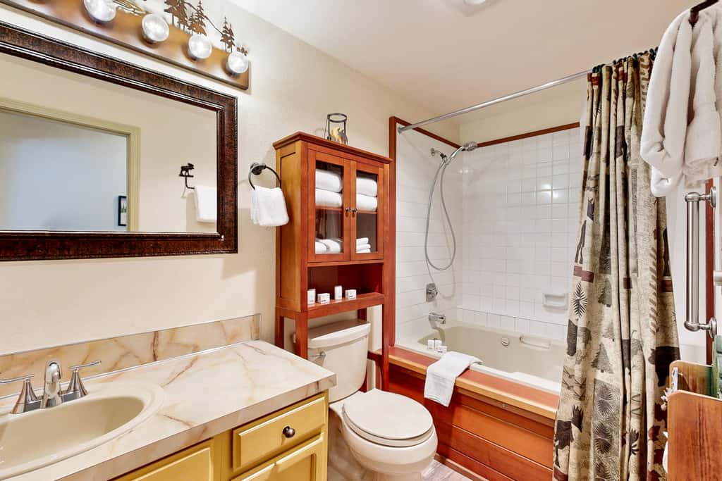 McCall Getaway Near Payette Lake & Golf