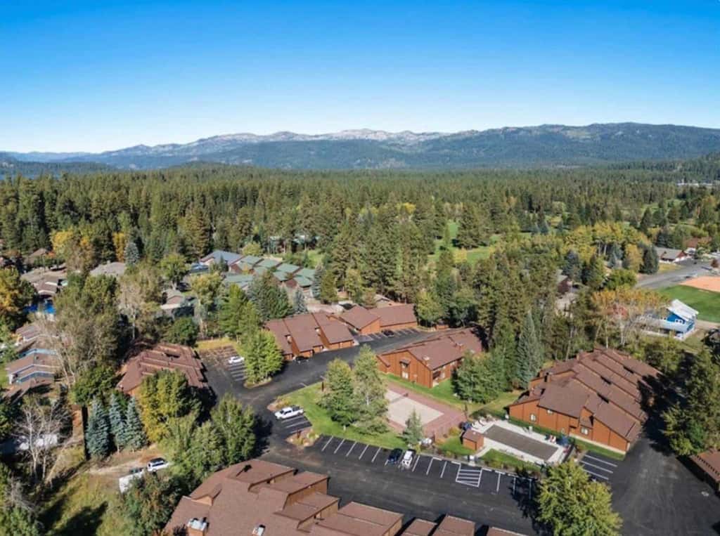 McCall Getaway Near Payette Lake & Golf
