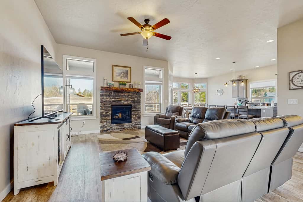 Modern McCall Retreat | Fire Pit & Extra Parking