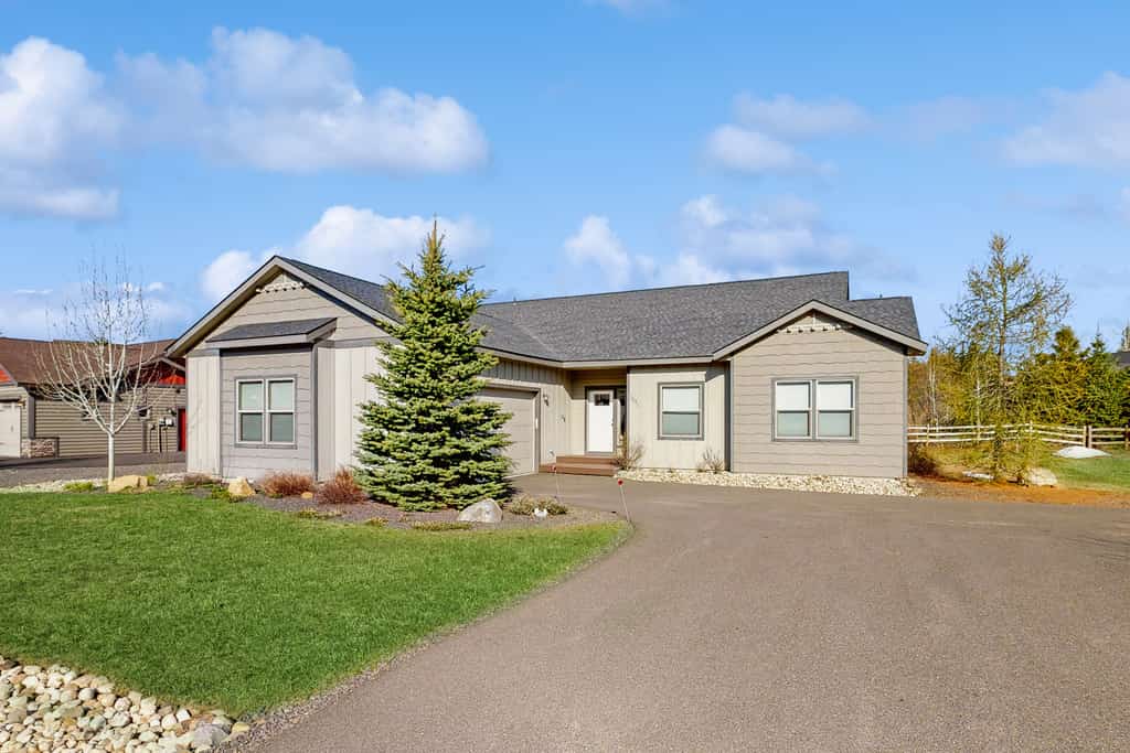 A stylish newer McCall home with a spacious open layout, covered patio, fire pit, and large driveway with room for RV parking. Located near Payette Lake, downtown McCall, and year-round outdoor recreation, this comfortable retreat offers three queen bedrooms, a large kitchen, gas fireplace, and inviting indoor-outdoor gathering spaces for families and small groups.