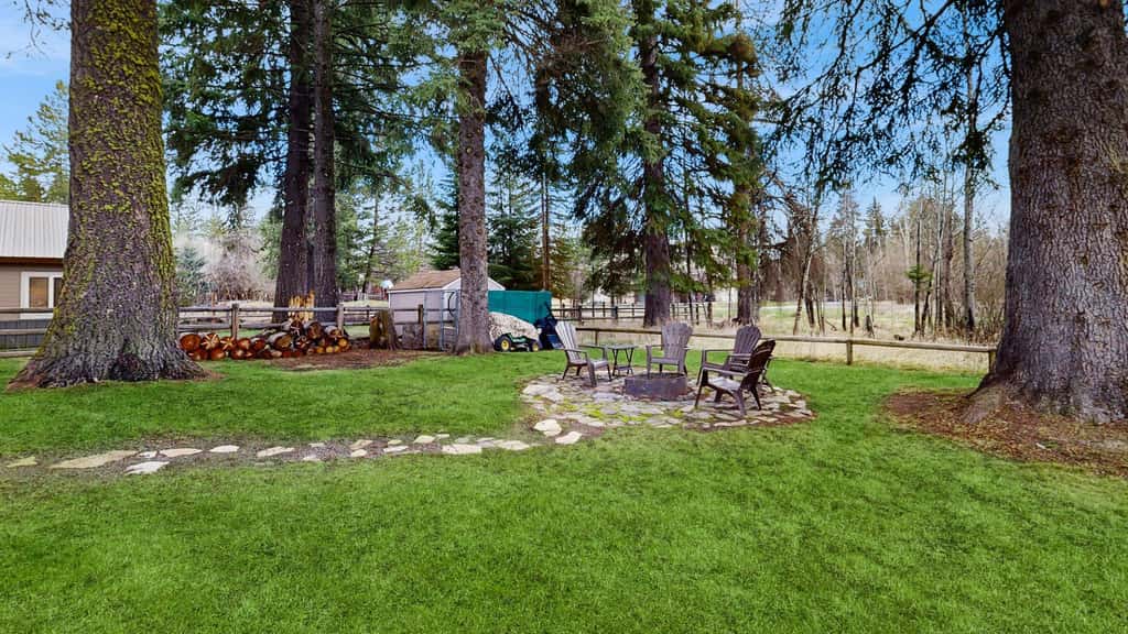 Cozy McCall Cottage | Fire Pit & Near Downtown