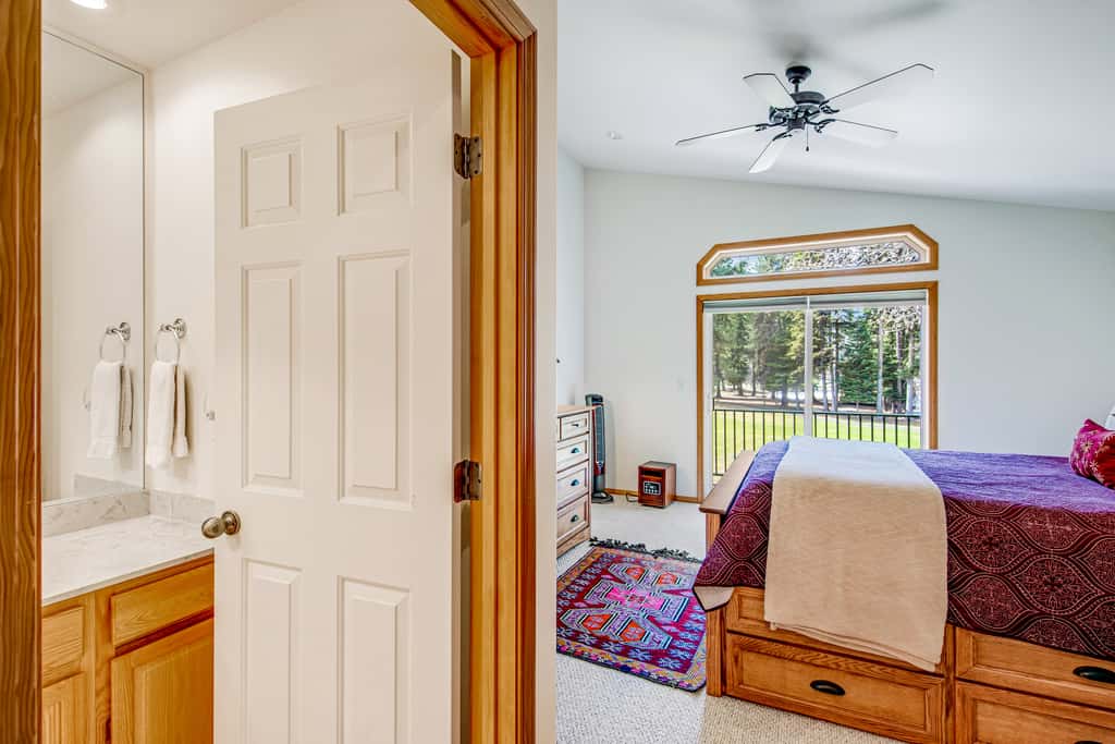 McCall Golf Retreat | Hot Tub & Fairway Views
