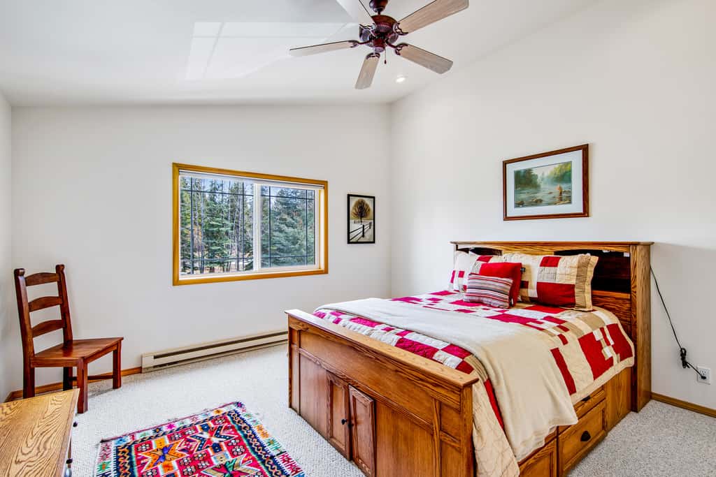 McCall Golf Retreat | Hot Tub & Fairway Views
