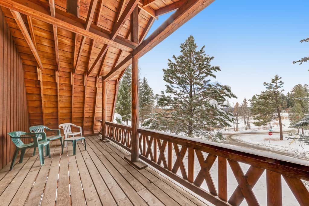 Spacious McCall Family Retreat Foosball, AC & Deck