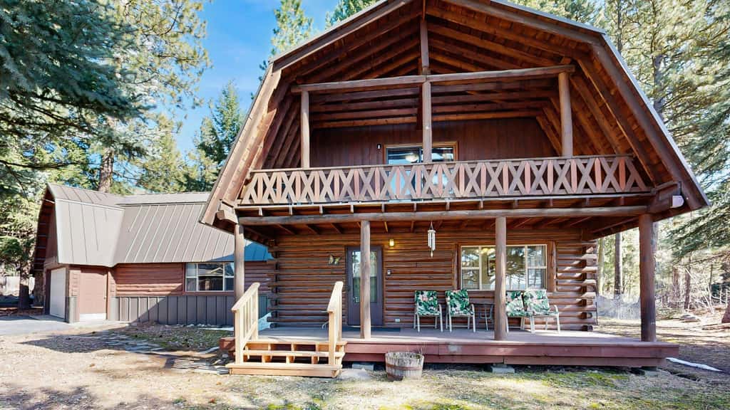Spacious McCall Family Retreat Foosball, AC & Deck