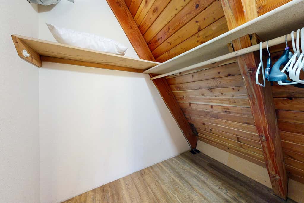 McCall Cabin, Hot Tub, AC, Walk To Beach 