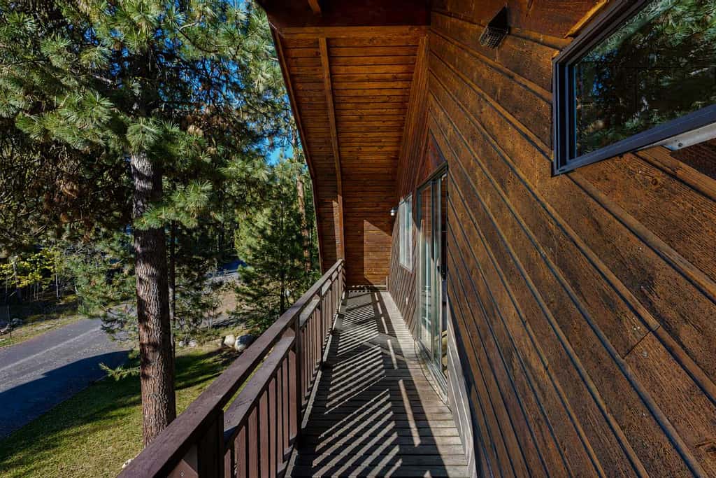 McCall Cabin, Hot Tub, AC, Walk To Beach 
