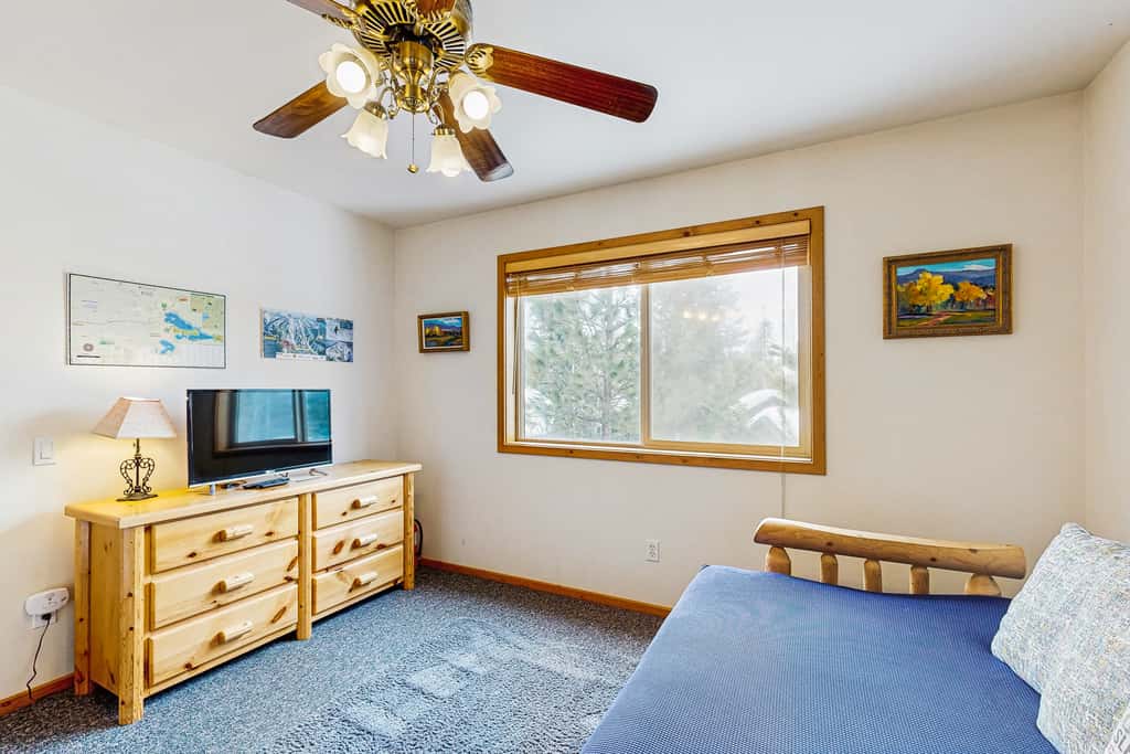 Spring Mountain Cottage | Pool, Gym, Hot Tub